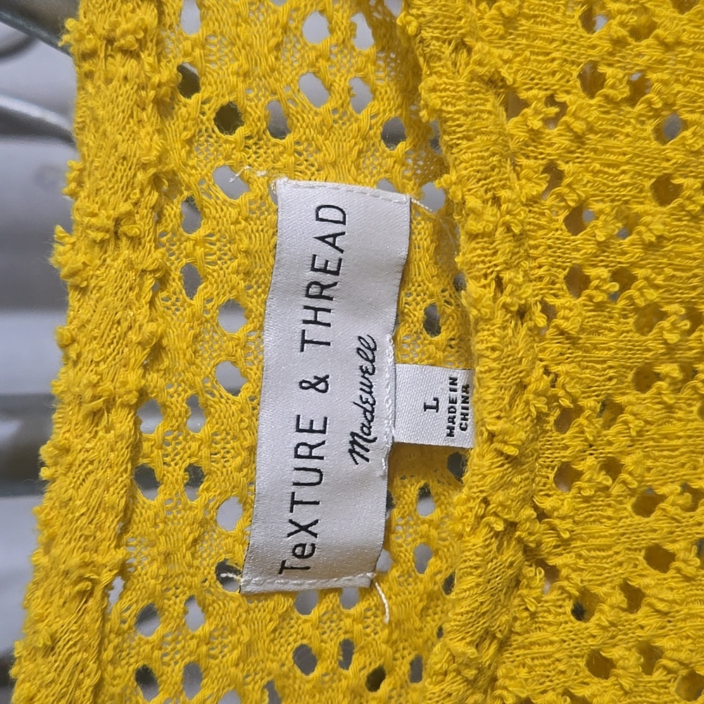 Madewell Texture & Thread Eyelet Flutter-Sleeve T… - image 4